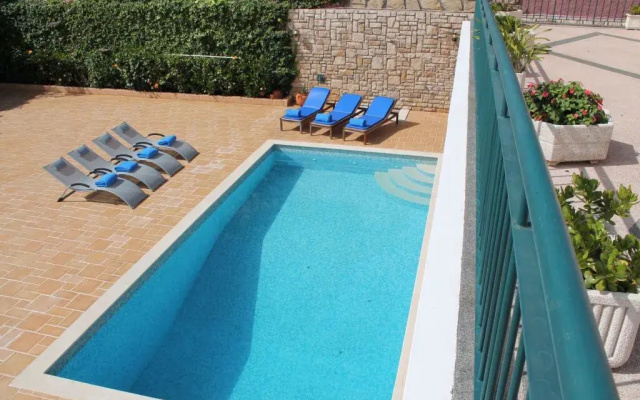 Superb Villa, Heated Pool, Close To Facilities Casa Petronella