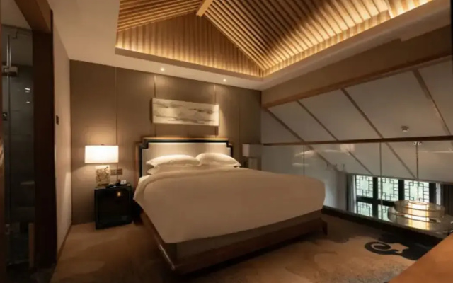 The Lucid Resort Deqing