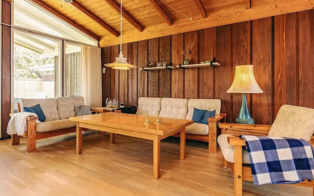 4 Star Holiday Home in Hals