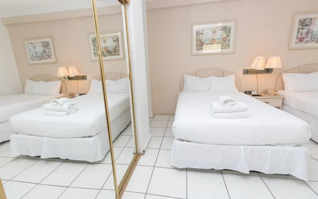 217 Hollywood Beach Resort