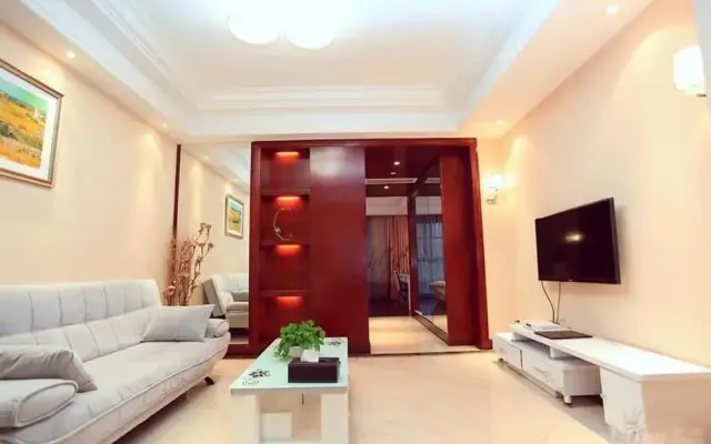Xuanlong Apartment Hotel