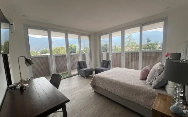 Luxury 3BR Penthouse City Mall SPS