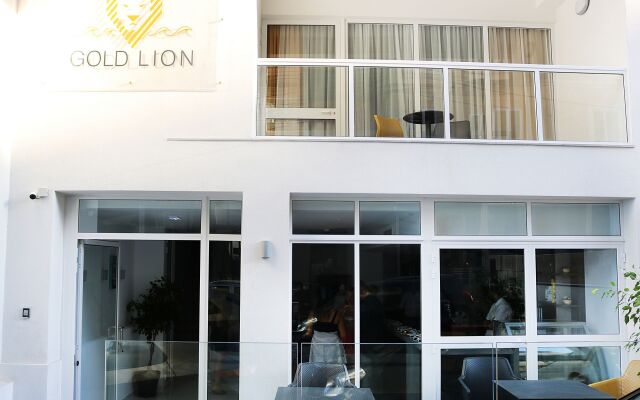 Отель Gold Lion Residensea Сан Джулианс вид на фасад