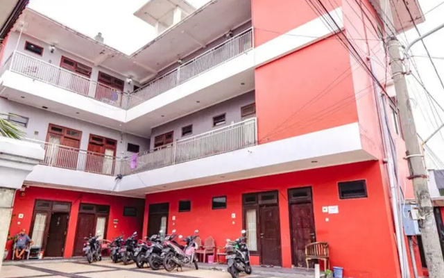 Grha Rahadi 2 Wiyung By RedDoorz