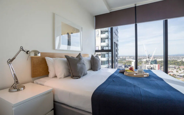 Experience Aria Hotel Apartments