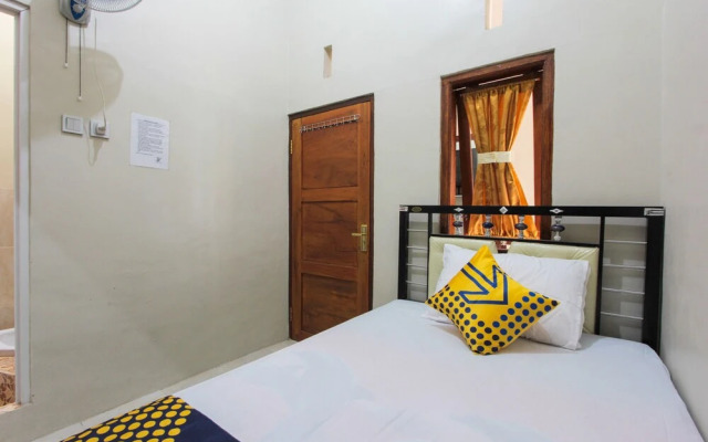 Spot On 2210 Hifana Residence