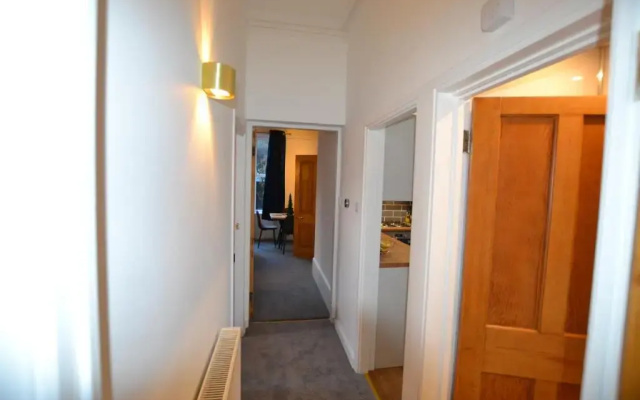 Mayflower Boutique Apartment - 2 Bedrooms Apartment - Stayseekers
