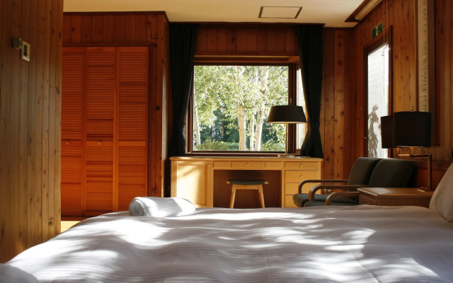 Lakehouse At Toyako