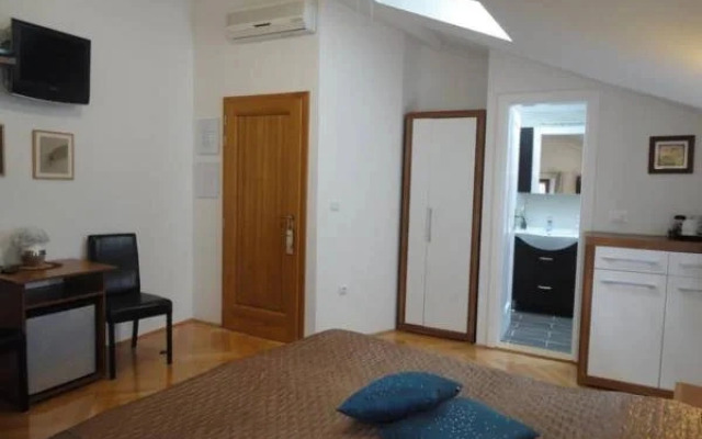 Rooms Residence Dream