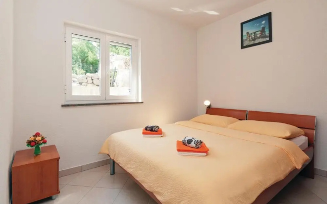 Beautiful Apartment in Cesarica With 1 Bedrooms and Outdoor Swimming Pool