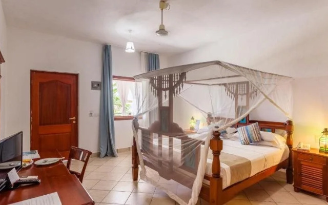 Twiga Beach Resort & Spa