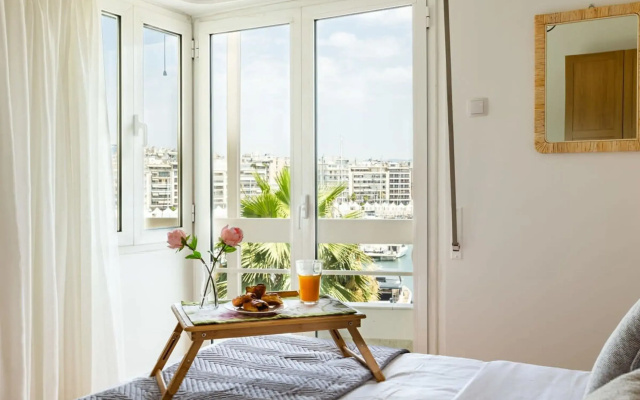 Athens Luxury Getaway - Pasalimani City Oasis