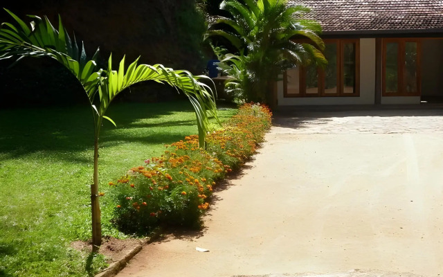 Clove Garden Hotel