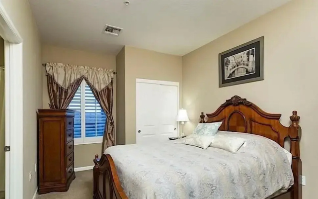 Hot Spot at Desert Ridge By Signature Vacation R