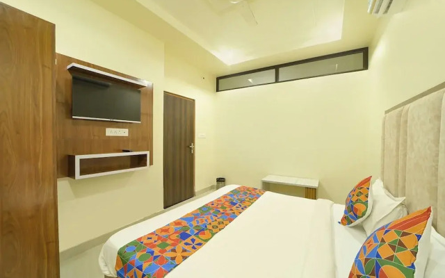 Fabhotel Sunshine Residency I