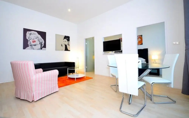 Vienna Residence Lovely Apartment with Space for 2 Close To the Subway