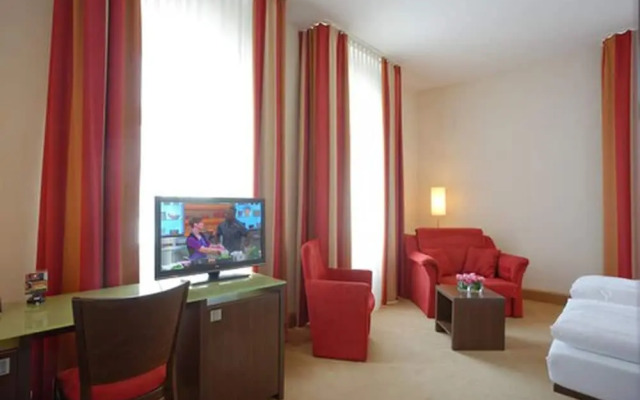 Maris Hotel Restaurant