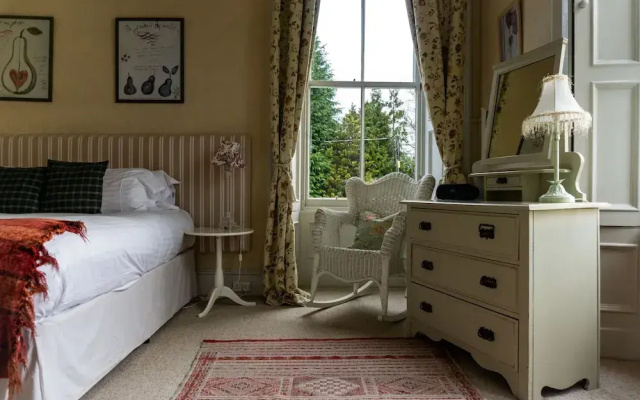 Yann's at Glenearn House