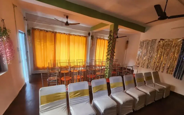 Hotel Omkaar and Restaurant
