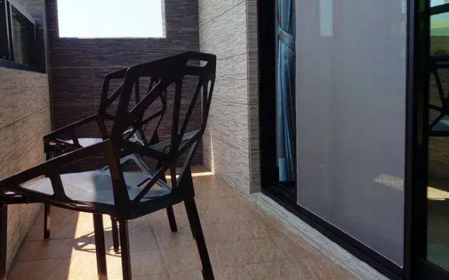 525B&B