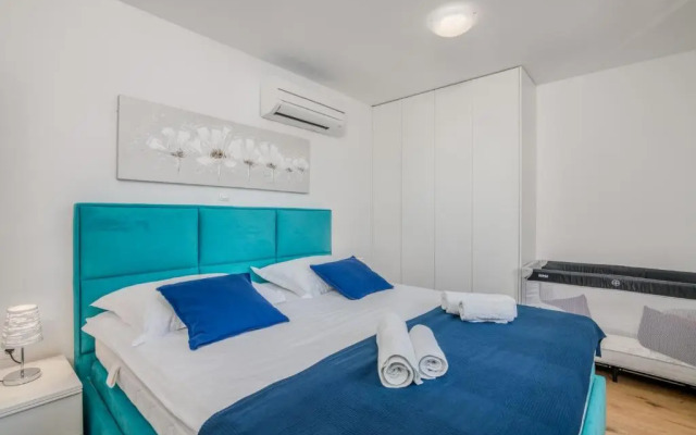 Elle Luxury Apartments Vantačići