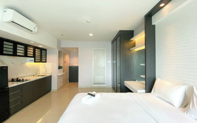 Well Furnished And Cozy Stay Studio Grand Kamala Lagoon Apartment