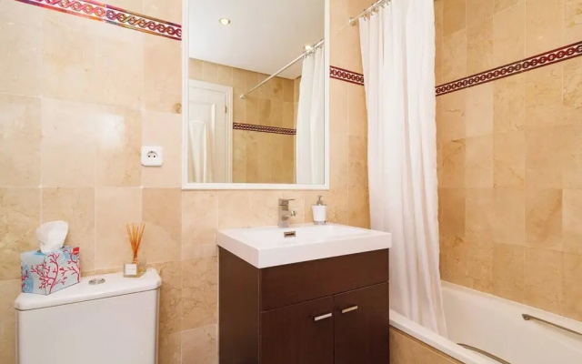 Avalon Apt Costalita Close To The Beach And Golf