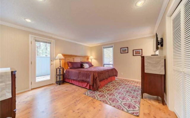 Quail Lane 11