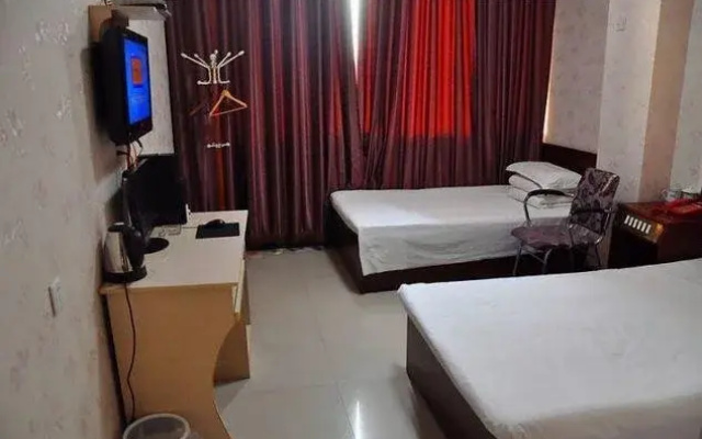 New World Inn