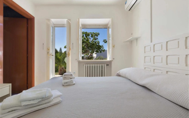 2374 Villa Costa Merlata by Perle di Puglia