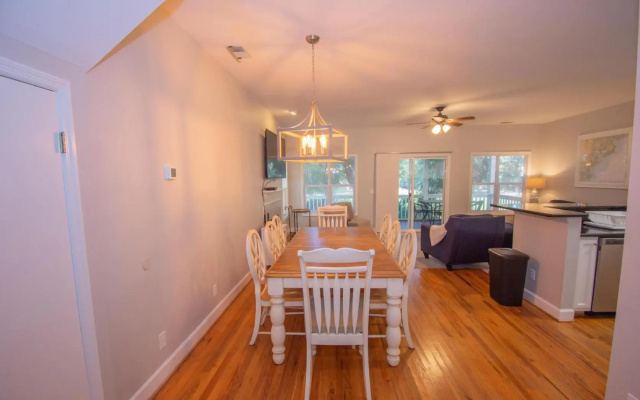 712 Bonito Dr