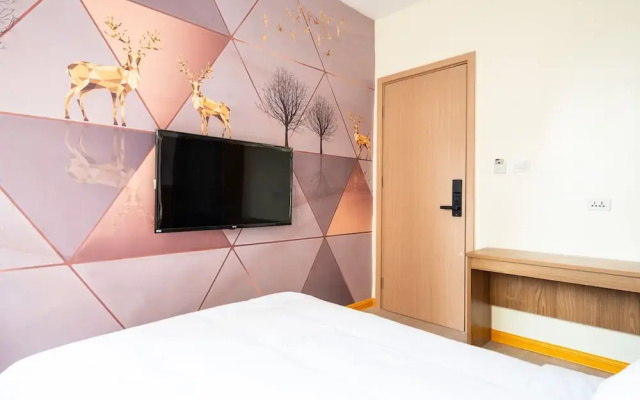 Home me Hotel