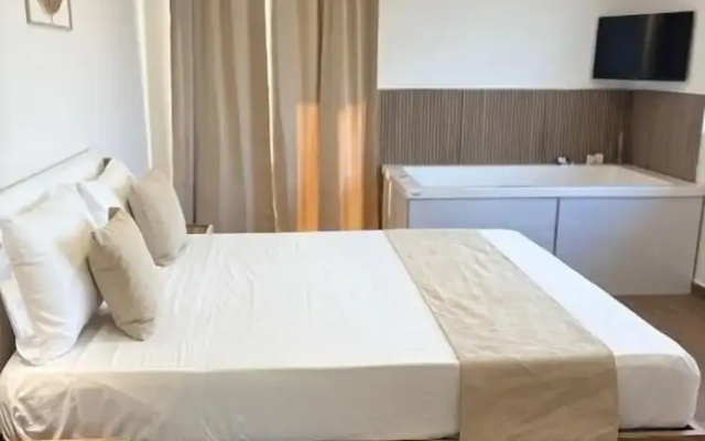Hotel Movida