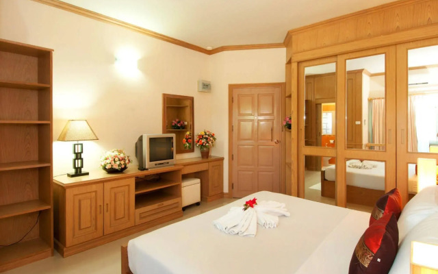 Taweeporn Resort