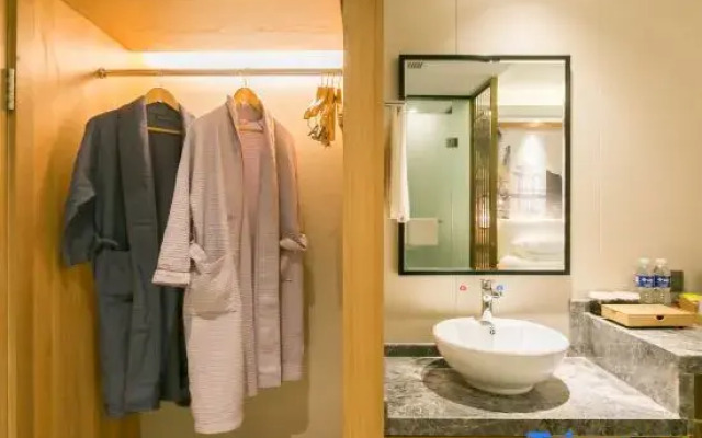 Manju Hotel (Shaoxing Luxun Native Place)