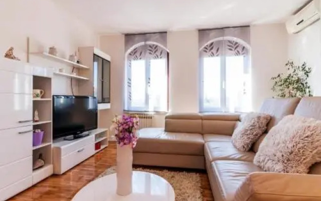Apartments Anđelo