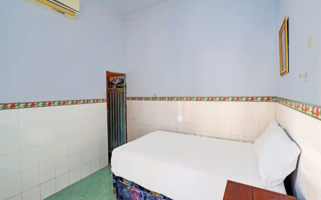 Hotel O Sekar Jagat Near Pantai Baluk Rening
