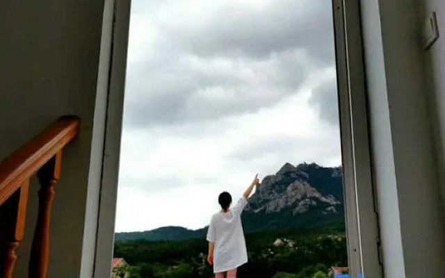 Yunshang Four Seasons Homestay (Laoshan Yangkou Beach Store)