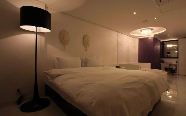 Diva Hotel