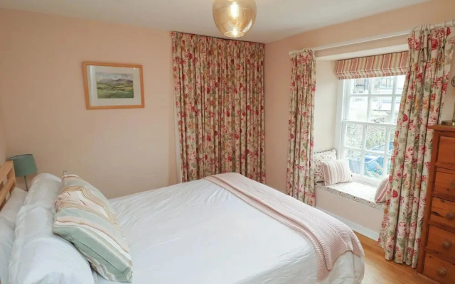 Grebe Cottage