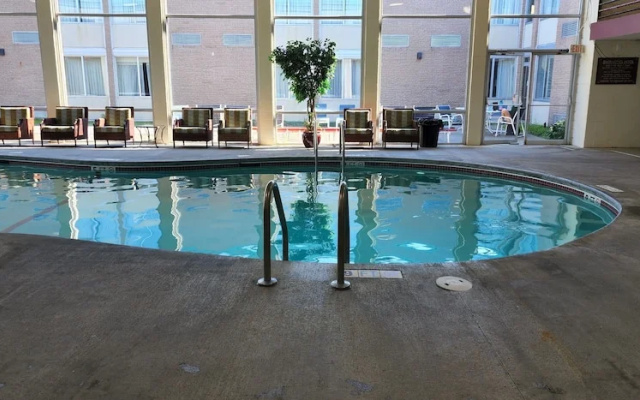 Ramada Bangor