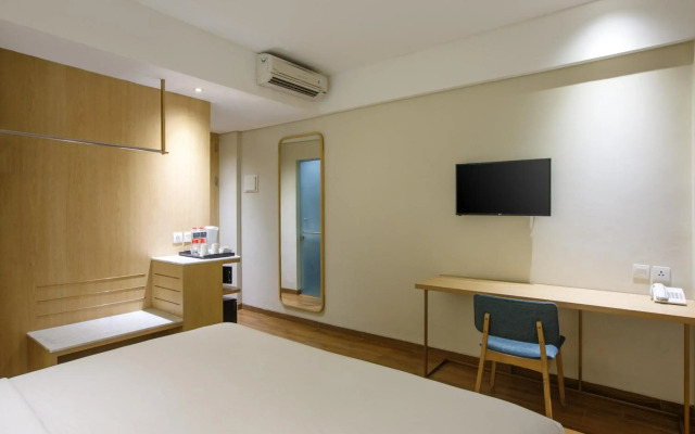 Santika Premiere Hotel Garut