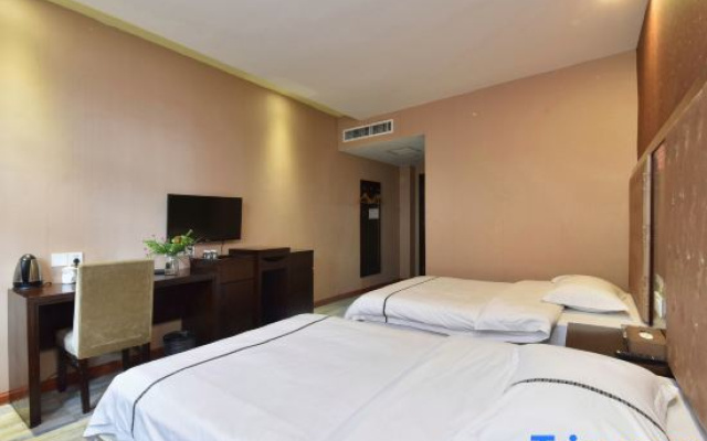 Xiangtan Didu Light Luxury Hotel (Didu KTV)