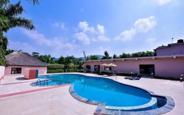 Corbett Fun Resort