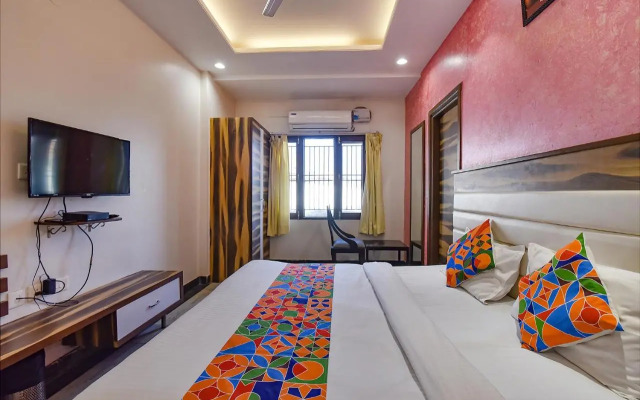 Fabhotel Wind Palace