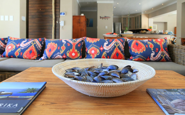 Scallop Guest Lodge