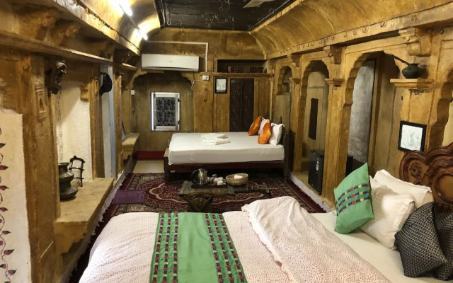 Desert Haveli Guest House