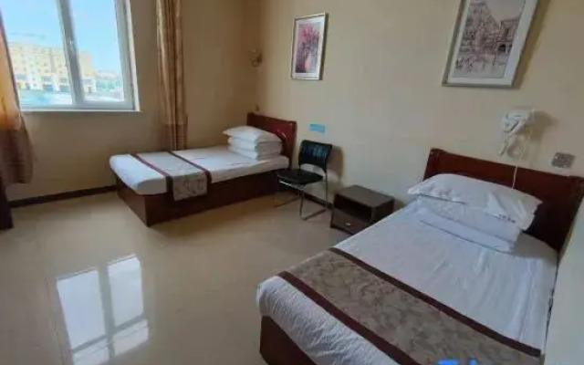 Rixin Hotel (Horqin Left Middle Banner Second Branch)