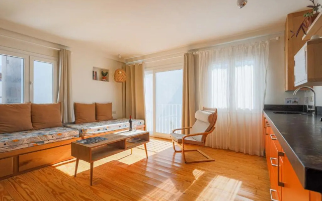 Cozy 1br Apt Recently Renovated in City Centre