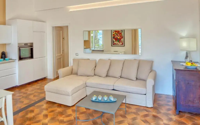 Marla House Sea View